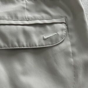 Nike Golf light tan Dri-FIT Bermudas